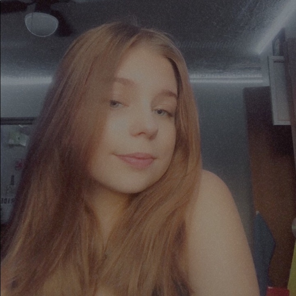 Meet your Posher, Brooke